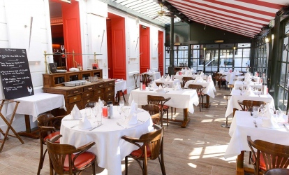 Restaurant Place Bernard